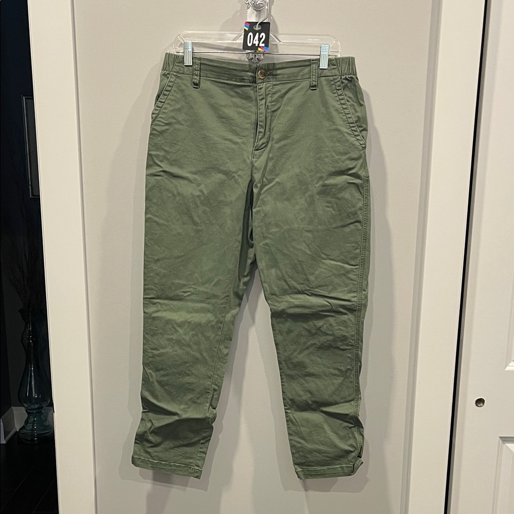 Old Navy Women's Green Straight Leg Pants